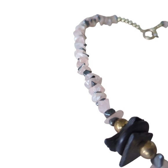 Vintage Harlequin Face Ceramic Pendant Necklace Pink and black stone & wood‎ 25" - Picture 11 of 16